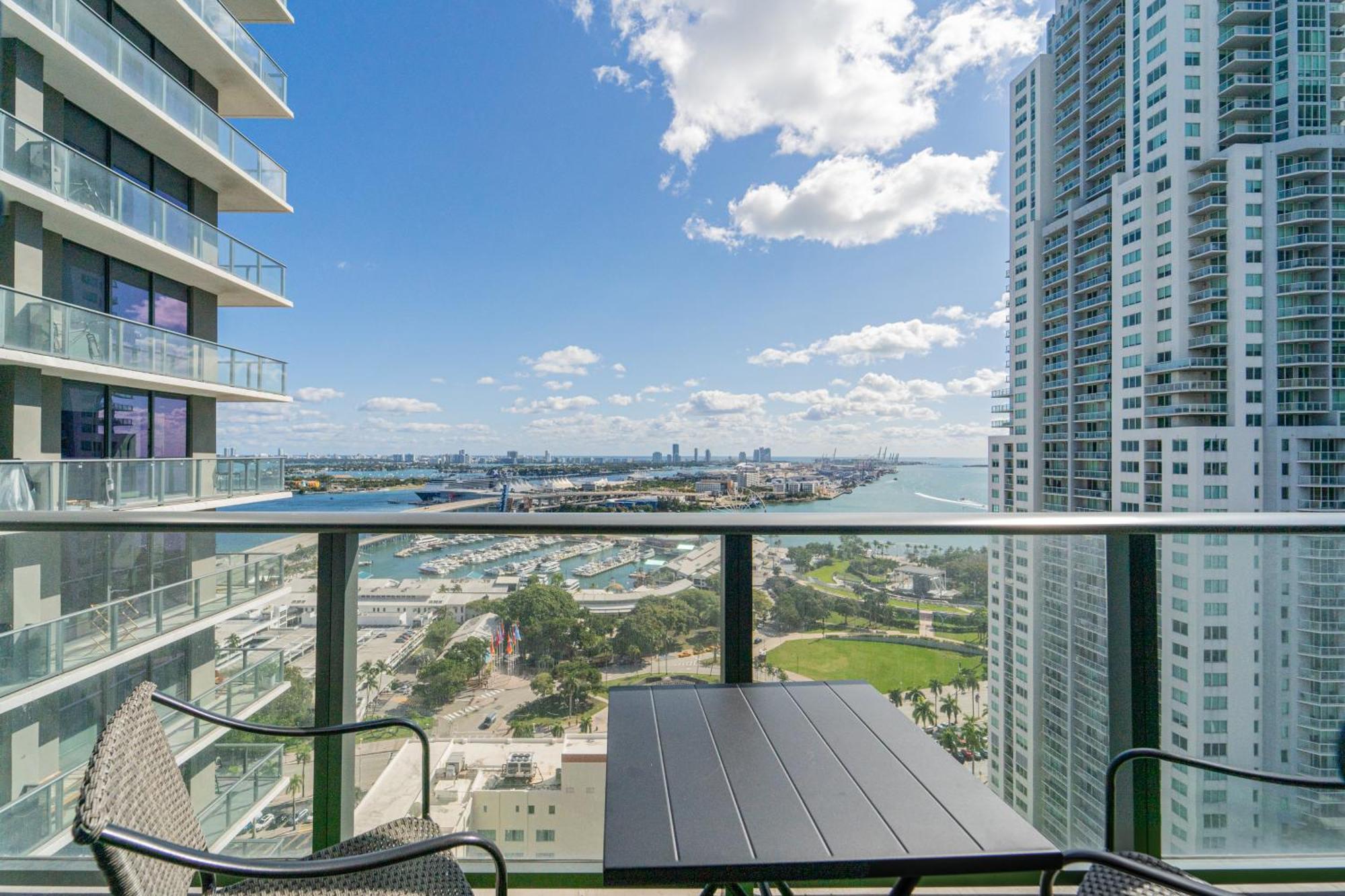 Tr Miami 2 Bedroom, 1 Bedroom, And Studio Condos With Balconies Dış mekan fotoğraf